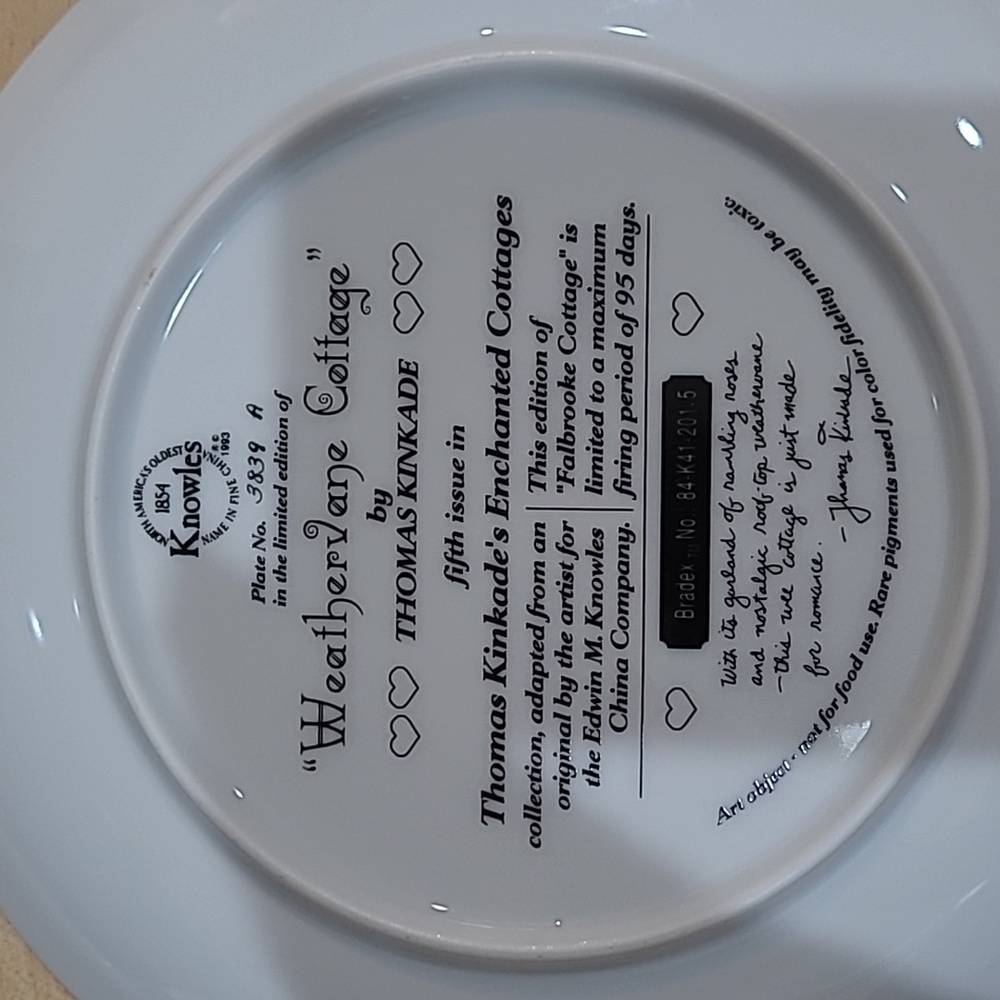 "Weathervane Cottage" plate by Thomas Kinkade, 1993 - Picture 2 of 2